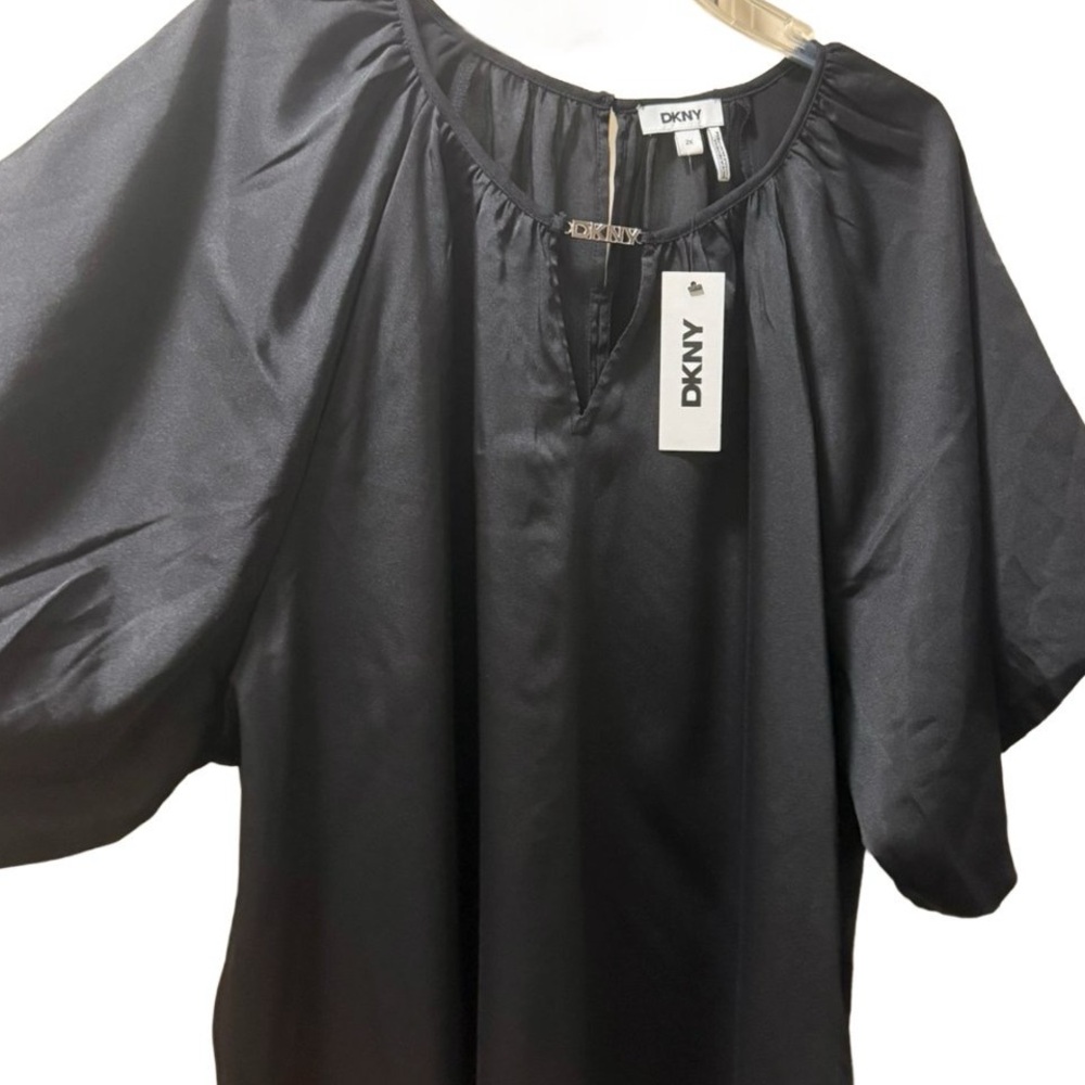 NWT Vintage DKNY Black Satin Bubble Sleeve Blouse - Split Neck Top 2XL - Picture 2 of 7